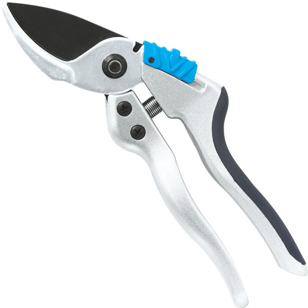 Bypass pruning shears for fresh wood cutting