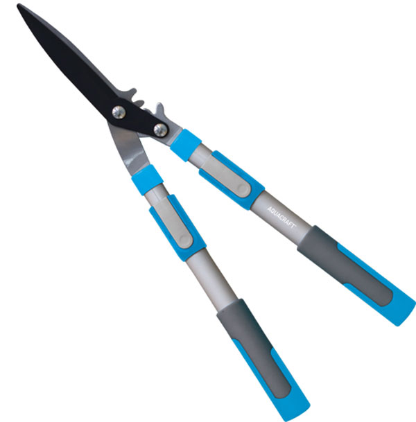 Hedge shears for trimming shrubs and hedges